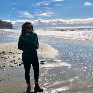 Meet your Posher, Rachel